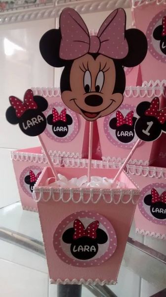 Centro de mesa personalizado- Tema Minnie rosa